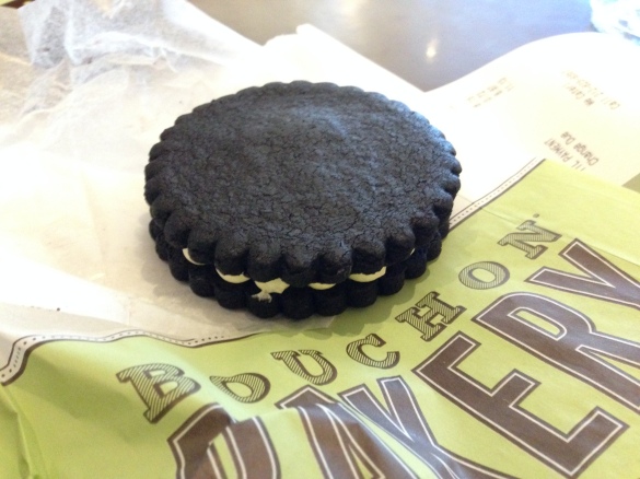 The TKO, for the discerning eater who doesn't claim Oreos as her kryptonite (aka, not me).
